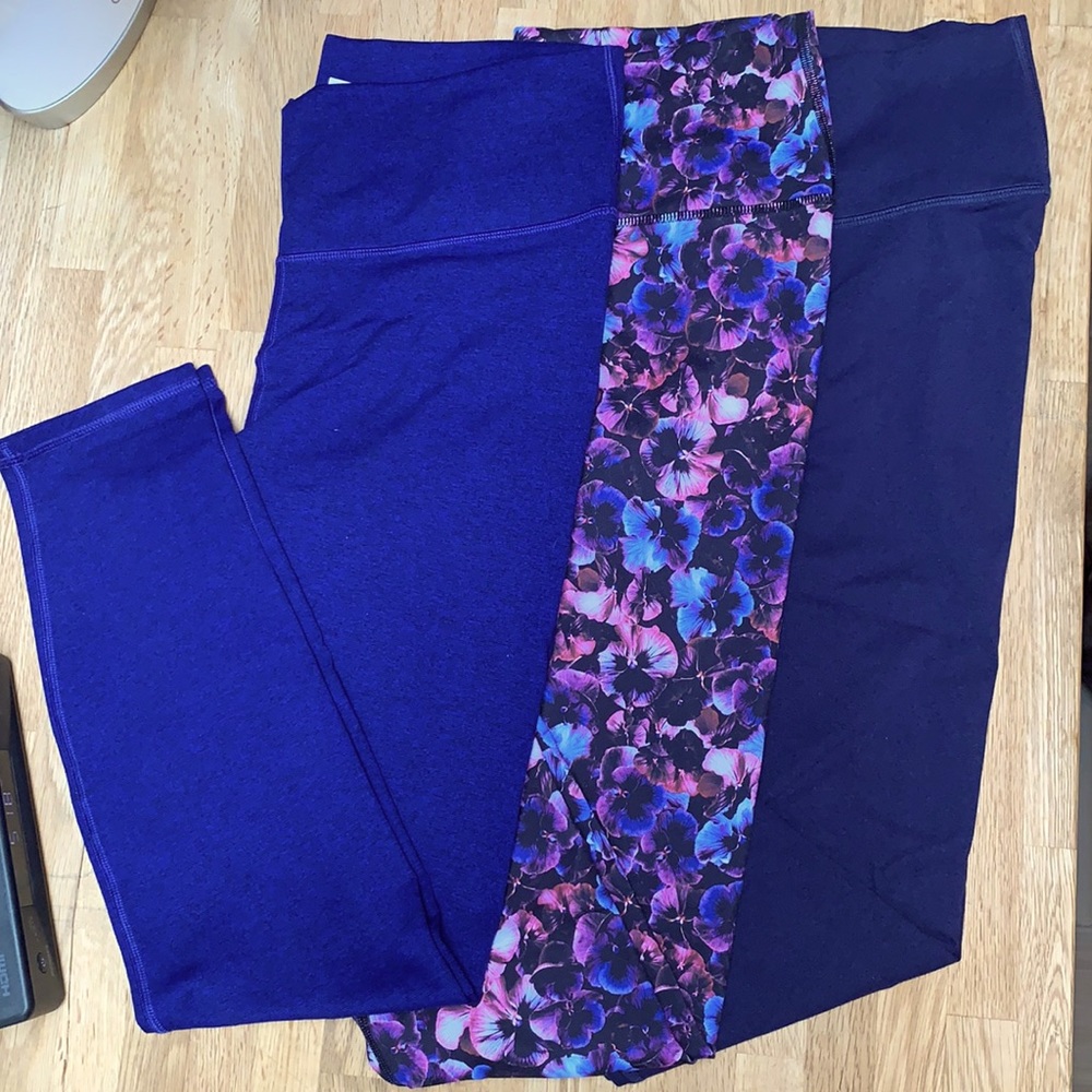 High Waisted Fabletics Leggings - Large